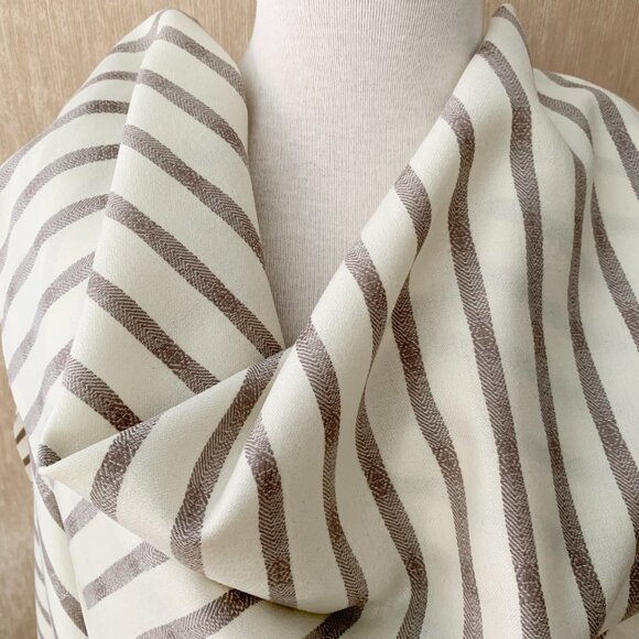 Pure Wool Taupe Cream Stripe Lightweight Sewing Fabric Remnant - Picture 3 of 12